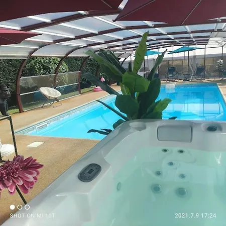Maison De Reception Le Clos Du Faure Willa Montauban